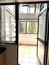 Blk 288C Jurong East Street 21 (Jurong East), HDB Executive #518999601